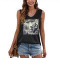 Bigfoot With Alien Reading A Book Bigfoot And UFO Women's V-Neck Tank Top
