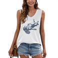 Cavalier King Charles Spaniel Book Nap Vintage Dog Mom Dad Women's V-Neck Tank Top