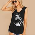 Cute Giraffe Wear Glasses Reading Book Librarian Bookworm Women's V-Neck Tank Top