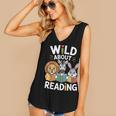 Cute Wildlife Zoo Animals For Book Reader Bookworms Women's V-Neck Tank Top