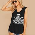 Skeleton Reading Book Floral Dark For Book Lovers Women's V-Neck Tank Top