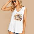 Booktrovert Vintage Wildflowers Books For Book Lovers Women's V-Neck Tank Top
