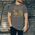 I Like Books And Dogs And Maybe 3 People Vintage Sayin Unisex Jersey T-Shirt