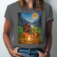 Bigfoot And Alien Reading Books Campfire Halloween Unisex Jersey T-Shirt Bigfoot And Alien Reading Books Campfire Halloween Unisex Jersey T-Shirt