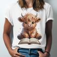 Highland Cow Reading Book Bookworm Unisex Jersey T-Shirt Highland Cow Reading Book Bookworm Unisex Jersey T-Shirt