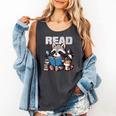 Animals Raccoon Reading Book Librarian Across America Kids Comfort Colors Tank Top Pepper