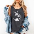 Cute Giraffe Wear Glasses Reading Book Librarian Bookworm Comfort Colors Tank Top Pepper