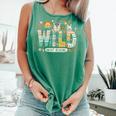 Wild About Reading Bookworm Book Reader Zoo Animals Comfort Colors Tank Top Violet