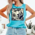 Bigfoot With Alien Reading A Book Bigfoot And UFO Comfort Colors Tank Top Light Green