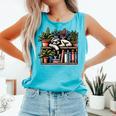 Cosy Sloth In Bookshelf With Plants Comfort Colors Tank Top Light Green