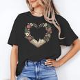 Women's Vintage Book Lover Valentine Heart Unisex T-Shirt