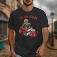 Cute Gingerbread Man Reading Book Nerd Christmas Bookish Unisex T-Shirt