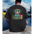 Book Lover Reading Iguana Men's Back Print T-Shirt