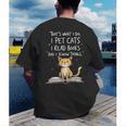 That's What I Do I Pet Cats I Read Books And I Know Things Men's Back Print T-Shirt That's What I Do I Pet Cats I Read Books And I Know Things Men's Back Print T-Shirt
