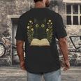 Cat Reading Book Flowers Men's Back Print T-Shirt Cat Reading Book Flowers Men's Back Print T-Shirt
