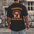 Cute Thanksgiving Teacher Librarian Thankful Reading Books Men's Back Print T-Shirt Cute Thanksgiving Teacher Librarian Thankful Reading Books Men's Back Print T-Shirt