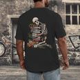 Skeleton Reading Book Halloween Bookworm Bibliophile Reader Men's Back Print T-Shirt