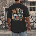 Wild About Reading Zoo Animals Books Reader Lover Men's Back Print T-Shirt Wild About Reading Zoo Animals Books Reader Lover Men's Back Print T-Shirt