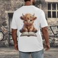 Highland Cow Reading Book Bookworm Men's Back Print T-Shirt