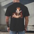 Elizabeth I Reading A Book Men's Back Print T-Shirt