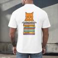 Cute Orange Tabby Cat Reading On Pile Of Books Men's Back Print T-Shirt Cute Orange Tabby Cat Reading On Pile Of Books Men's Back Print T-Shirt