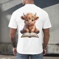 Highland Cow Reading Book Bookworm Men's Back Print T-Shirt