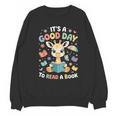 It's a Good Day To Read a Book Cute Giraffe Unisex Sweatshirt