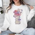 Cute Octopus Bookworm Fun Reading Tee For Book Lovers Unisex Sweatshirt
