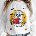 Cute Ghost Reading Book Retro Halloween Librarian Unisex Sweatshirt Cute Ghost Reading Book Retro Halloween Librarian Unisex Sweatshirt