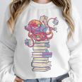 Cute Octopus Bookworm Fun Reading Tee For Book Lovers Unisex Sweatshirt