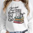 Vintage I Just Want To Read Books And Pet Cats Cat Raglan Baseball Tee Unisex Sweatshirt