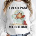 Vintage I Read Past My Bedtime Cute Sleeping Bear Book Lover Unisex Sweatshirt