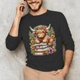 Bookworm Cute Highland Cow Reading Book Unisex Long Sleeve T-Shirt