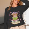 Highland Cow Reading Book Floral Bookworm Unisex Long Sleeve T-Shirt Highland Cow Reading Book Floral Bookworm Unisex Long Sleeve T-Shirt