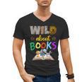Wild About Reading Books Reader Bookworm Animals Book Lover Men's V-Neck T-Shirt