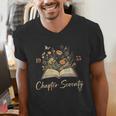 1955 Chapter Seventy 70th Birthday Wildflower Book 70 Yr Old Men's V-Neck T-Shirt