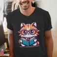 Adorable Book Lover Maine Coon Cat With Reading Glasses Cute Men's V-Neck T-Shirt