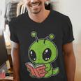 Alien Reading Book Believe In Yourself Kids Women Men Men's V-Neck T-Shirt Alien Reading Book Believe In Yourself Kids Women Men Men's V-Neck T-Shirt