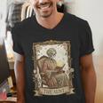 The Aunt Tarot Card Women Skeleton Aunty Book Lover Men's V-Neck T-Shirt