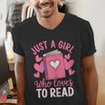 Bookworm Just A Girl Who Loves To Read Men's V-Neck T-Shirt