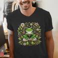 Cute Floral Frog Book Reading Men's V-Neck T-Shirt