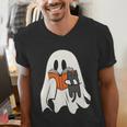 Cute Ghost Cat Reading Book Spooky Season Halloween Costume Men's V-Neck T-Shirt