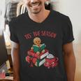Cute Gingerbread Man Reading Book Nerd Christmas Bookish Men's V-Neck T-Shirt Cute Gingerbread Man Reading Book Nerd Christmas Bookish Men's V-Neck T-Shirt