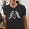 Dead Inside But I Still Read Romance Smut Book Lovers Men's V-Neck T-Shirt
