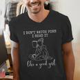 I Don't Watch Porn I Read It Like A Good Girl Reading Book Men's V-Neck T-Shirt