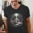 Duck Reading Book Full Moon Lake Scenery Men's V-Neck T-Shirt