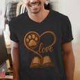 Girl Who Loves Dogs & Books Heart Dog Lover Reader Reeding Men's V-Neck T-Shirt Girl Who Loves Dogs & Books Heart Dog Lover Reader Reeding Men's V-Neck T-Shirt