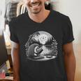 Hedgehog Reading Book Full Moon Lake Scenery Men's V-Neck T-Shirt