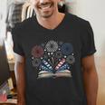 Librarian 4th July Book Lover Bookworm Patriotic Books Men's V-Neck T-Shirt