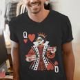Modern Queen Of Hearts Book Lover Reading Novels Romantasy Men's V-Neck T-Shirt Modern Queen Of Hearts Book Lover Reading Novels Romantasy Men's V-Neck T-Shirt